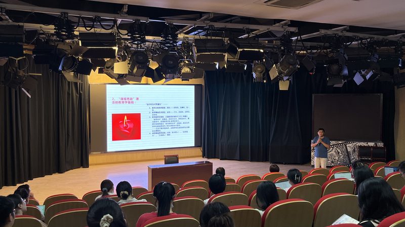 传媒公司：优劣势解析，助力行业洞察**